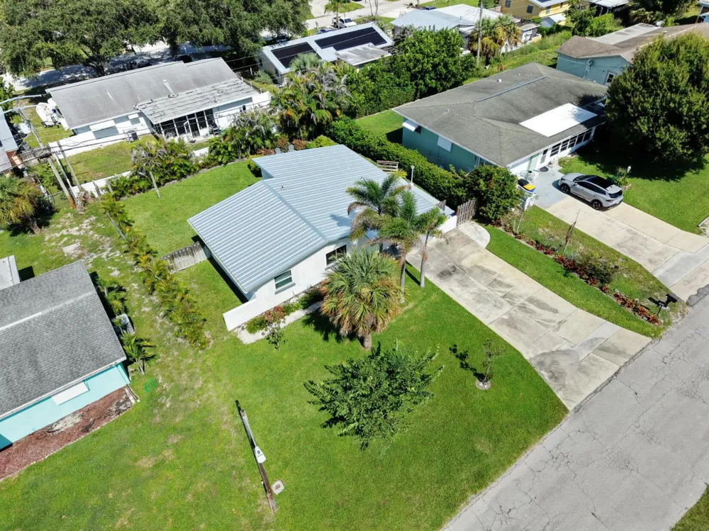 3444 NE SANDRA DRIVE Jensen Beach, FL 34957