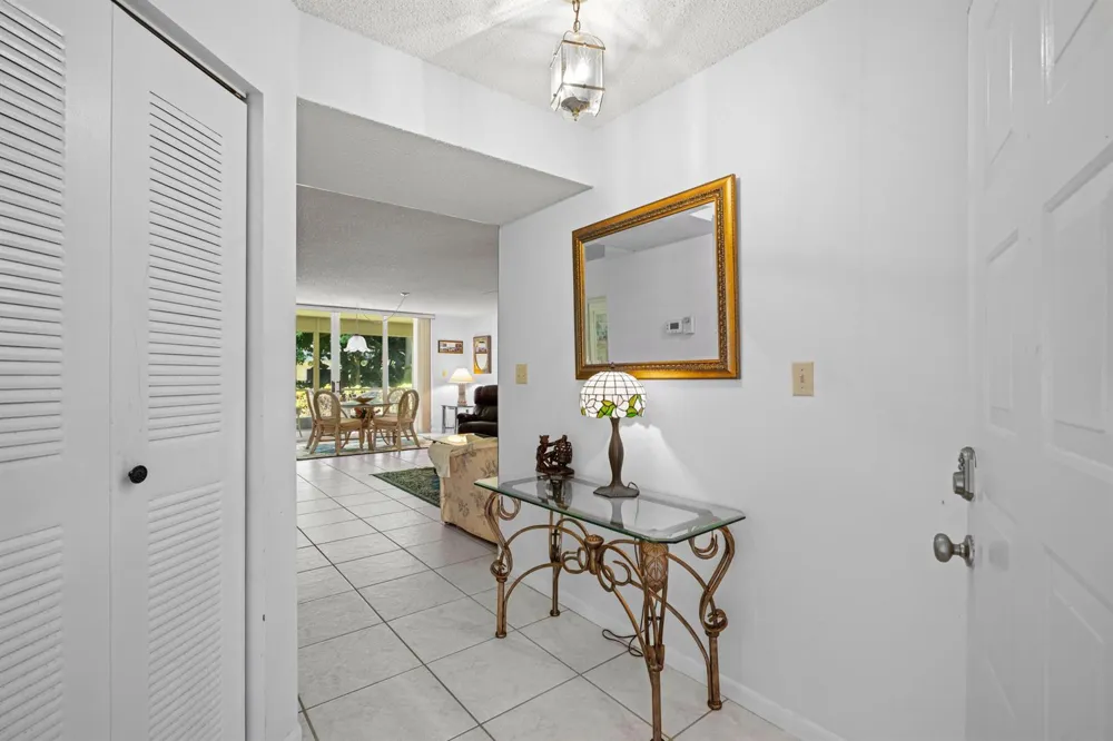 106 Half Moon Circle #B1 Hypoluxo, FL 33462