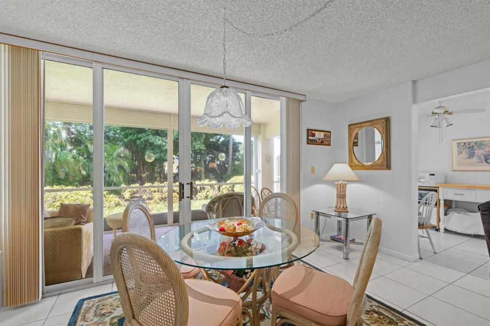 106 Half Moon Circle #B1 Hypoluxo, FL 33462