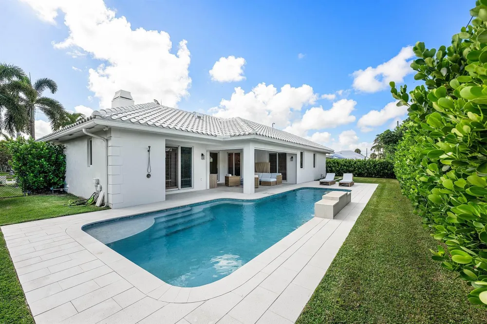 1022 WALNUT TERRACE Boca Raton, FL 33486