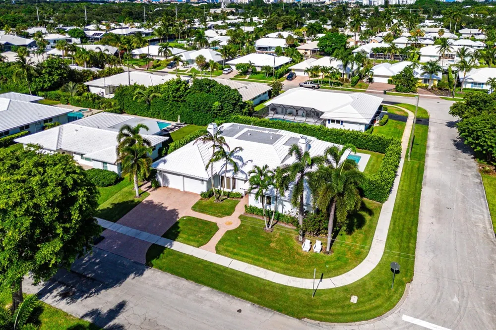 1022 WALNUT TERRACE Boca Raton, FL 33486