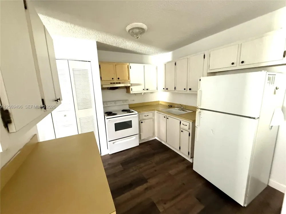 5321 NW 23rd St #181 Lauderhill, FL 33313