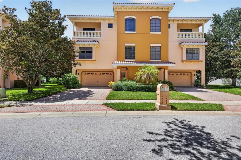 1652 CITRINE TRAIL Tarpon Springs, FL 34689