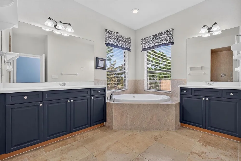 1652 CITRINE TRAIL Tarpon Springs, FL 34689