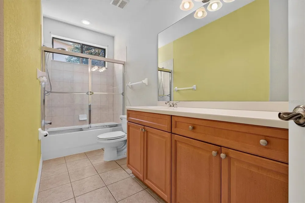 1652 CITRINE TRAIL Tarpon Springs, FL 34689