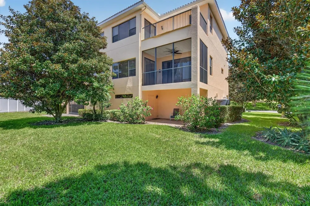 1652 CITRINE TRAIL Tarpon Springs, FL 34689