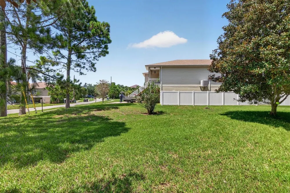 1652 CITRINE TRAIL Tarpon Springs, FL 34689
