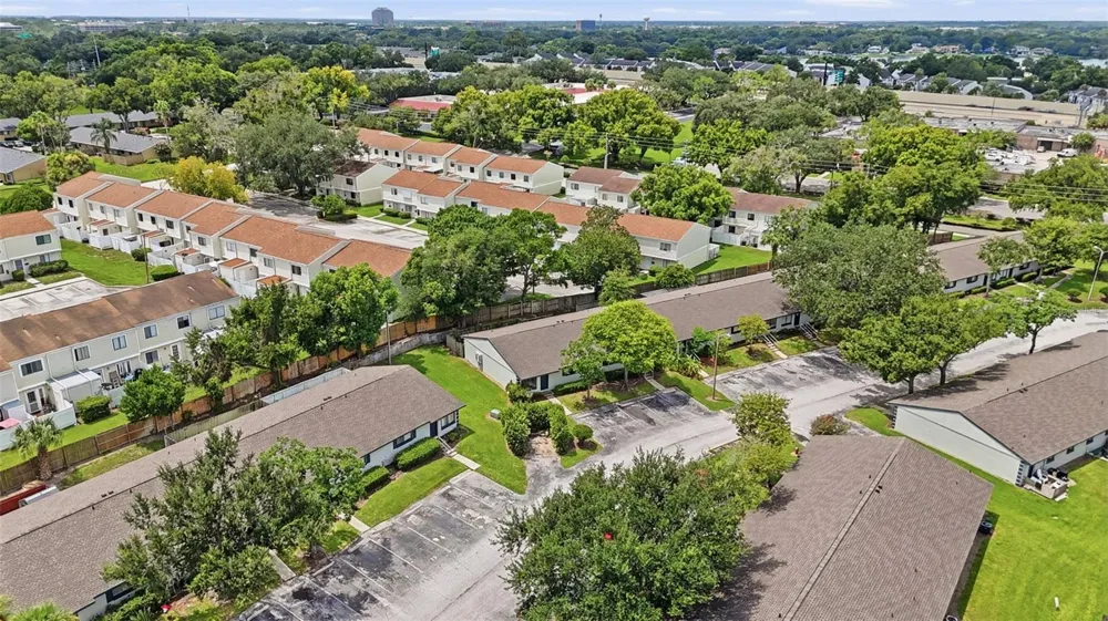 605 NORTHLAKE BOULEVARD #75 Altamonte Springs, FL 32701