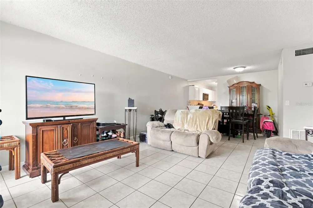 605 NORTHLAKE BOULEVARD #75 Altamonte Springs, FL 32701