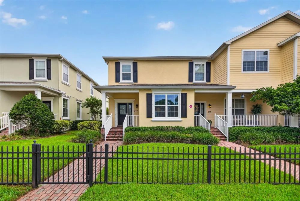 217 49TH AVENUE St Petersburg, FL 33703