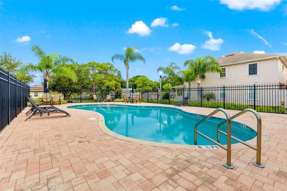 217 49TH AVENUE St Petersburg, FL 33703