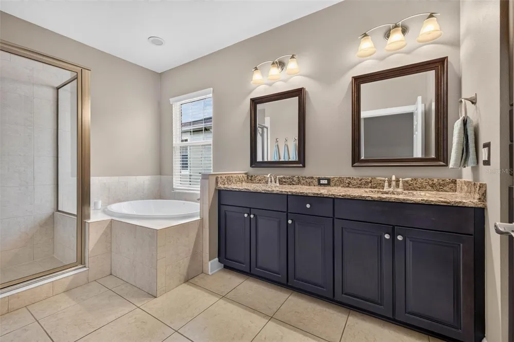 217 49TH AVENUE St Petersburg, FL 33703