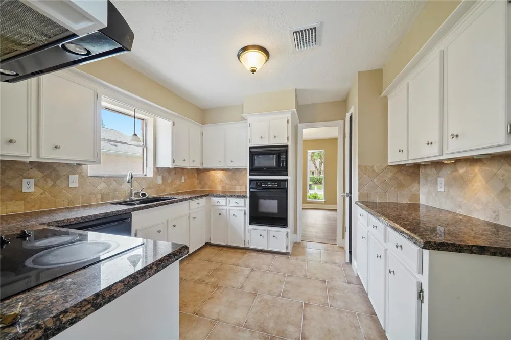 3602 Cobleskill Court Missouri City, TX 77459