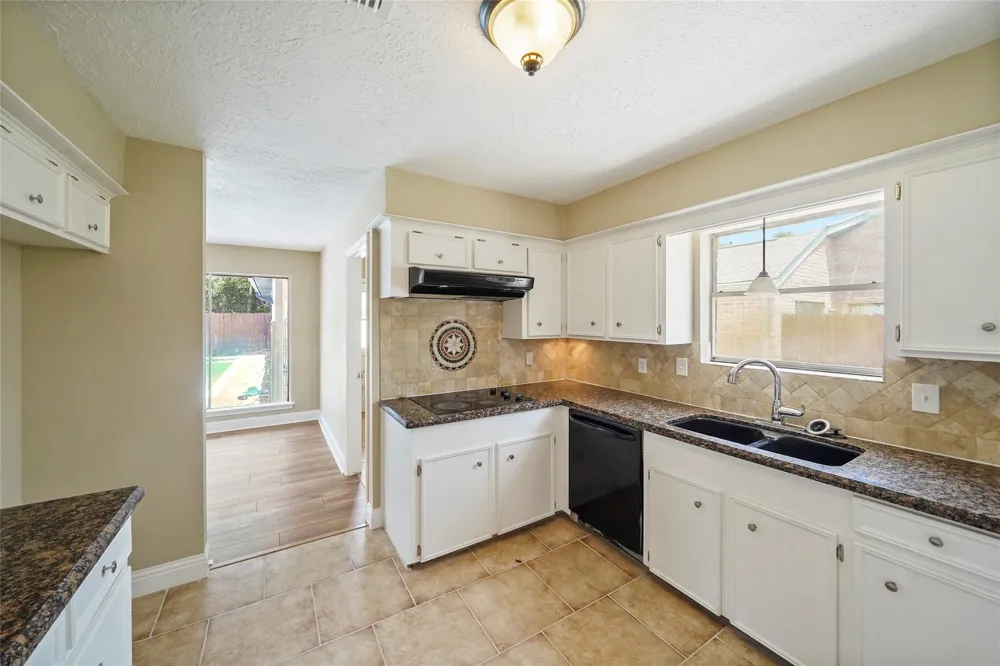 3602 Cobleskill Court Missouri City, TX 77459