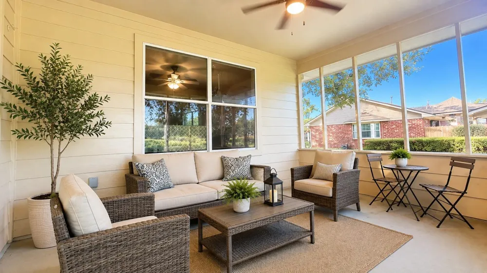 216 Sleepy Hollow Drive Lake Jackson, TX 77566