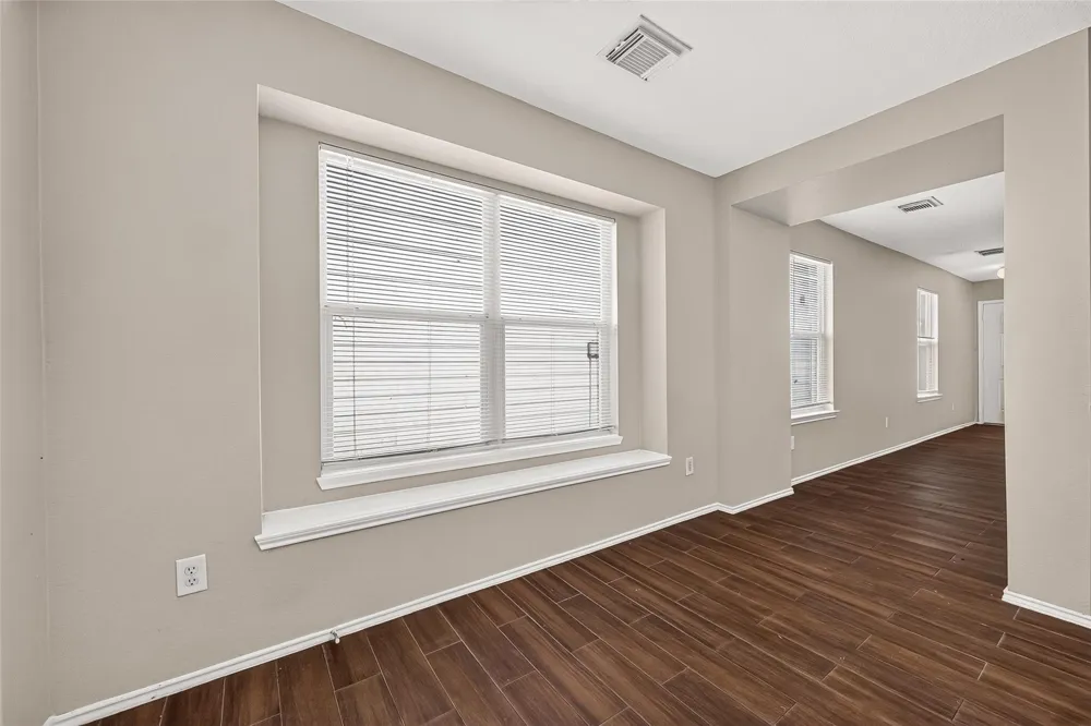 12926 Valleygate Lane Houston, TX 77072
