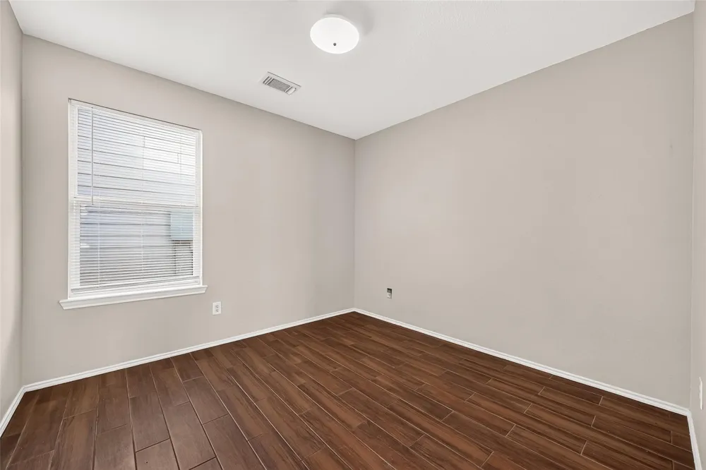 12926 Valleygate Lane Houston, TX 77072