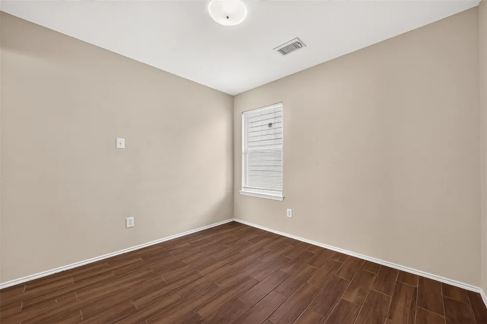 12926 Valleygate Lane Houston, TX 77072
