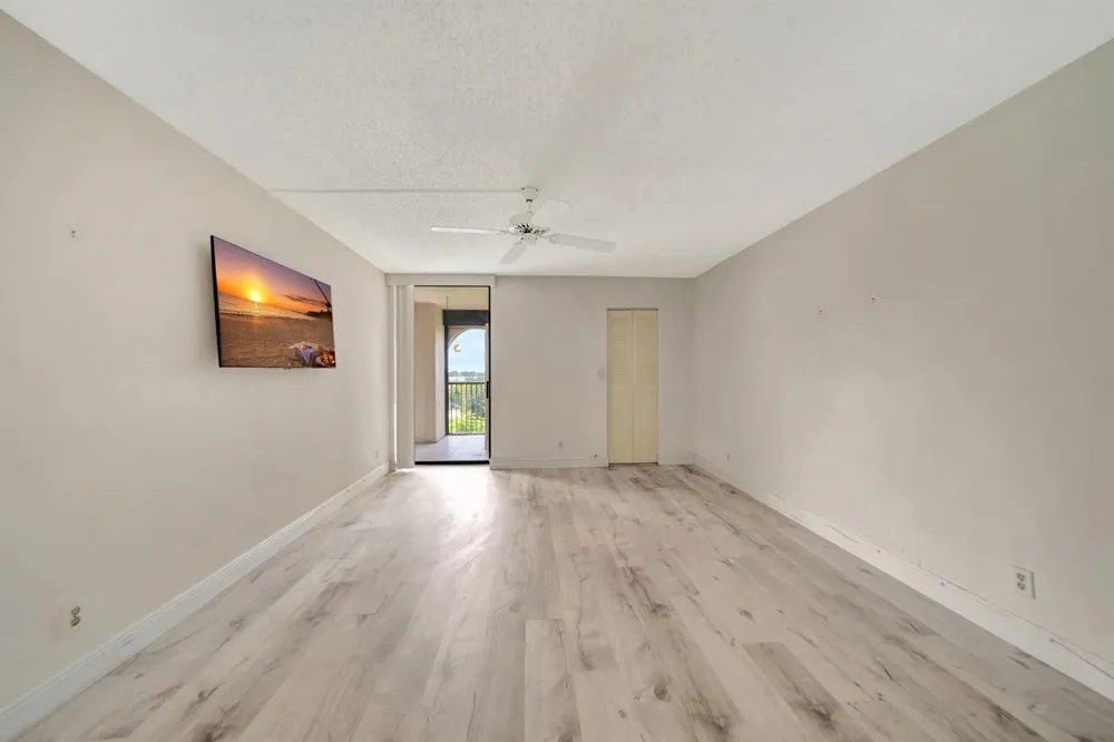 3485 Environ Boulevard #C504 Lauderhill, FL 33319