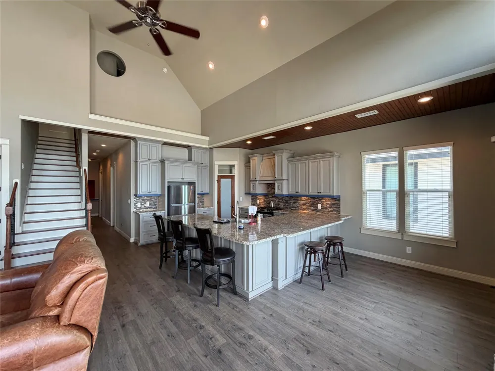 217 S Front Street Freeport, TX 77541