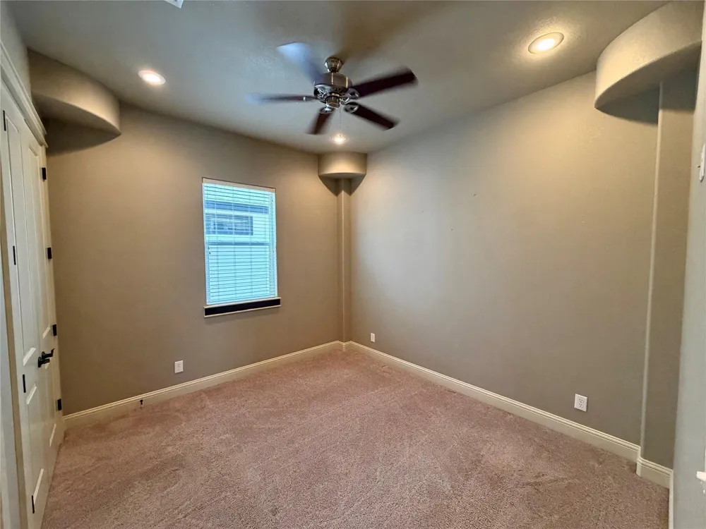 217 S Front Street Freeport, TX 77541