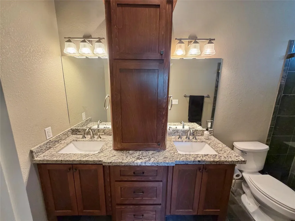 217 S Front Street Freeport, TX 77541