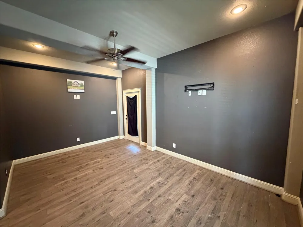 217 S Front Street Freeport, TX 77541