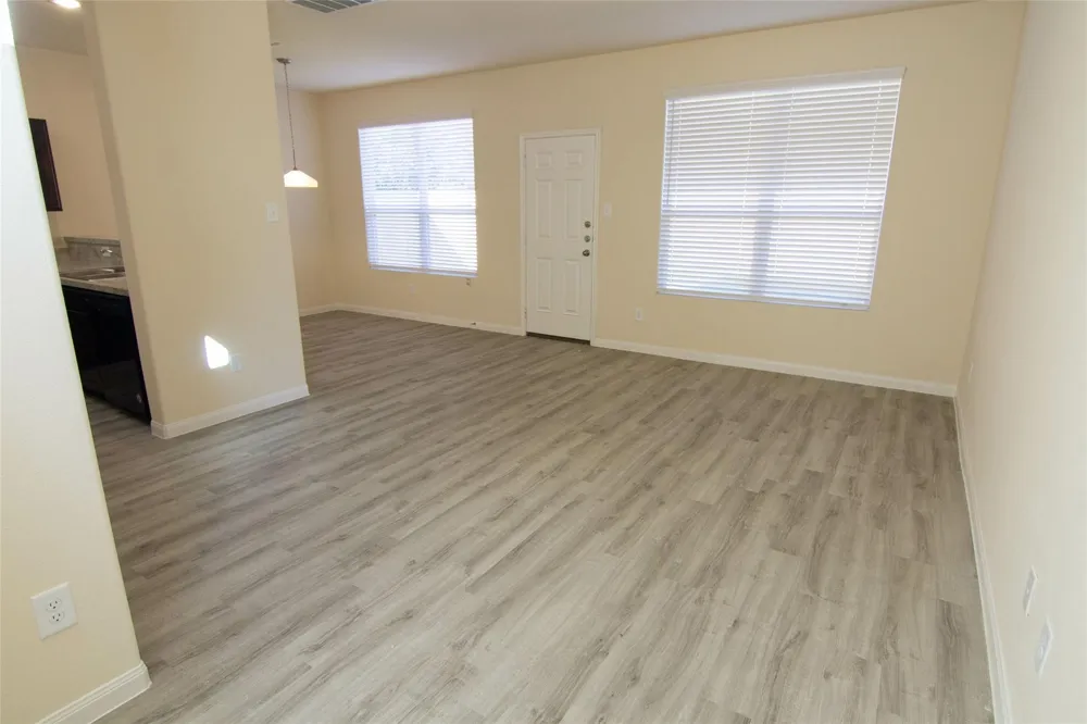 4155 Farmers Pass Road Houston, TX 77014