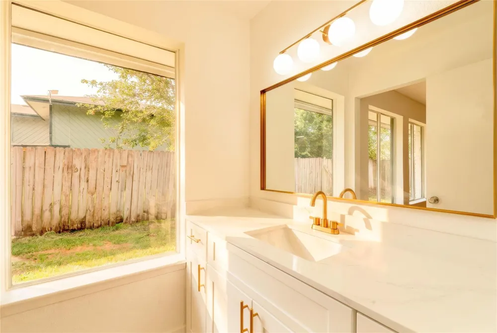 12815 Braewood Glen Lane Houston, TX 77072