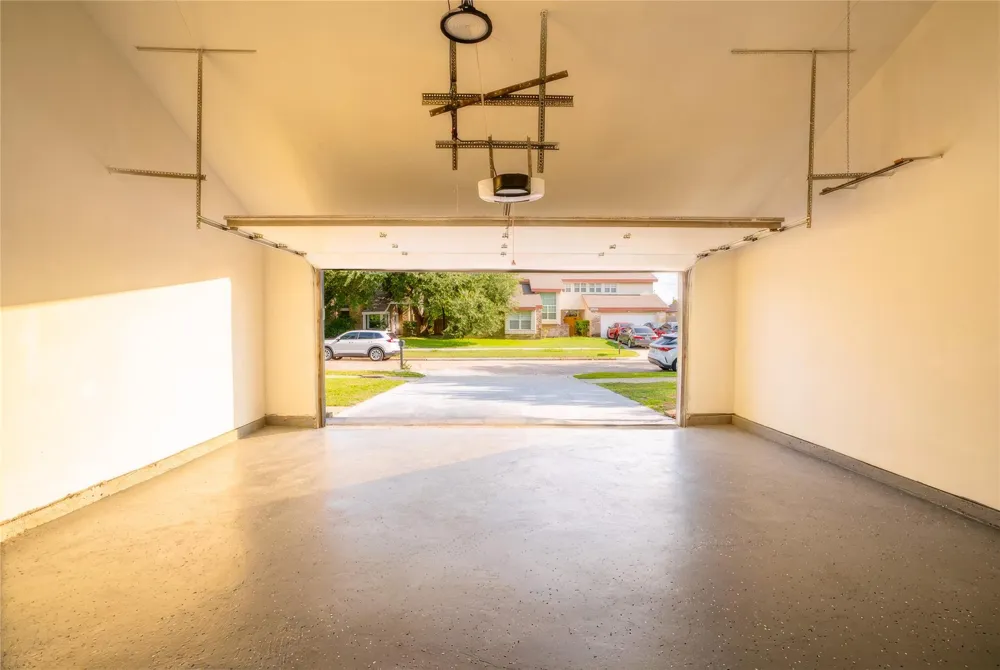 12815 Braewood Glen Lane Houston, TX 77072