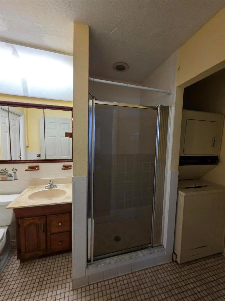 7195 NW 9TH COURT Margate, FL 33063