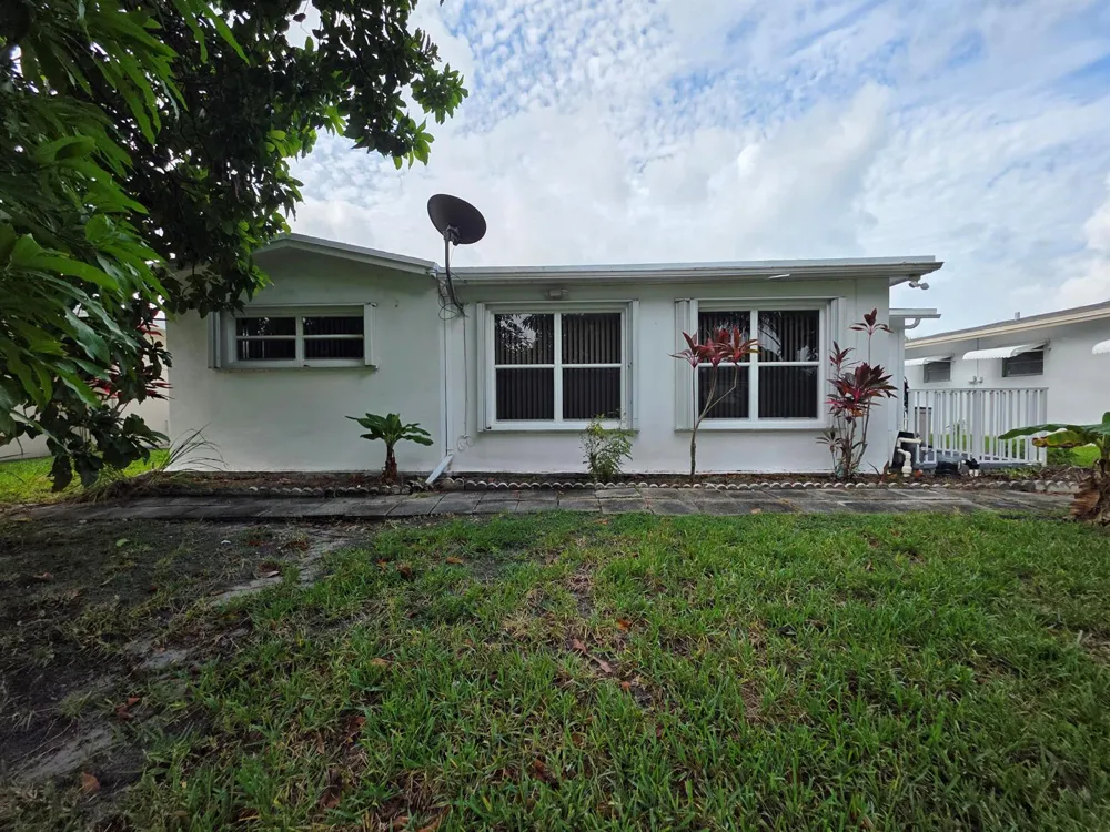 7195 NW 9TH COURT Margate, FL 33063