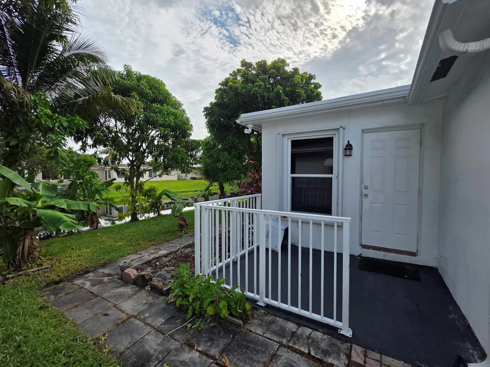 7195 NW 9TH COURT Margate, FL 33063