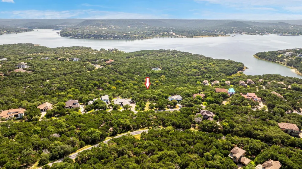 17604 Regatta View Drive Drive Jonestown, TX 78645