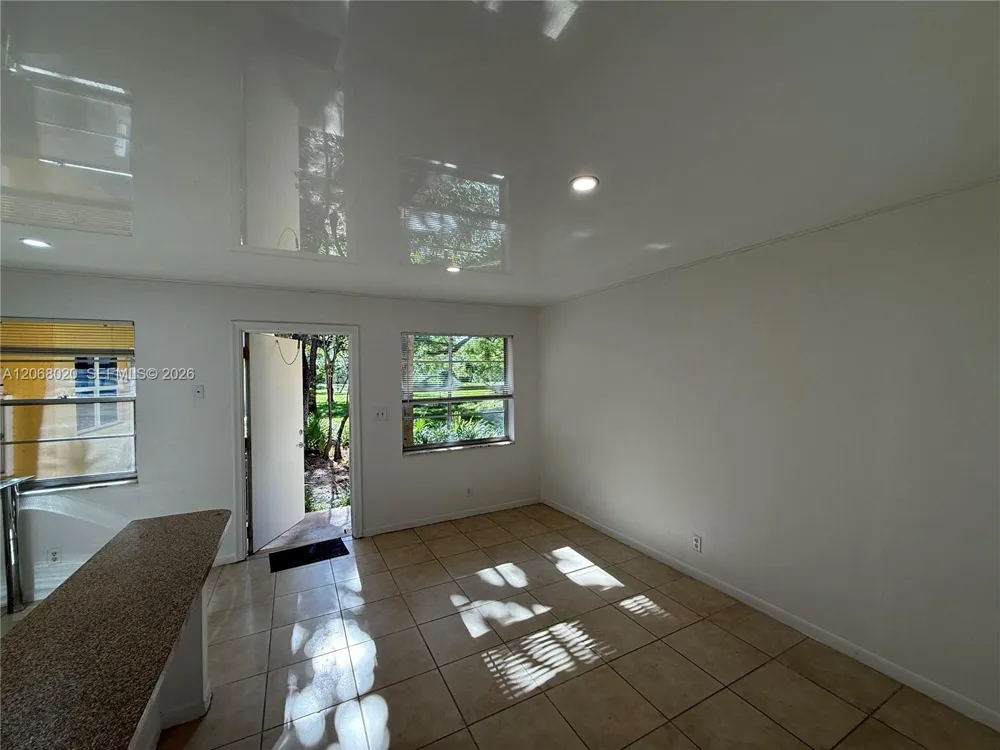 5168 NE 6th Ave #407 Oakland Park, FL 33334