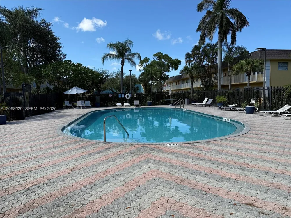 5168 NE 6th Ave #407 Oakland Park, FL 33334