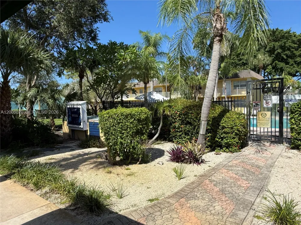 5168 NE 6th Ave #407 Oakland Park, FL 33334