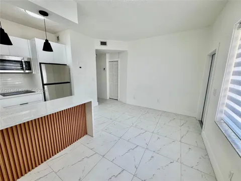 421 NW 13th Ave #A