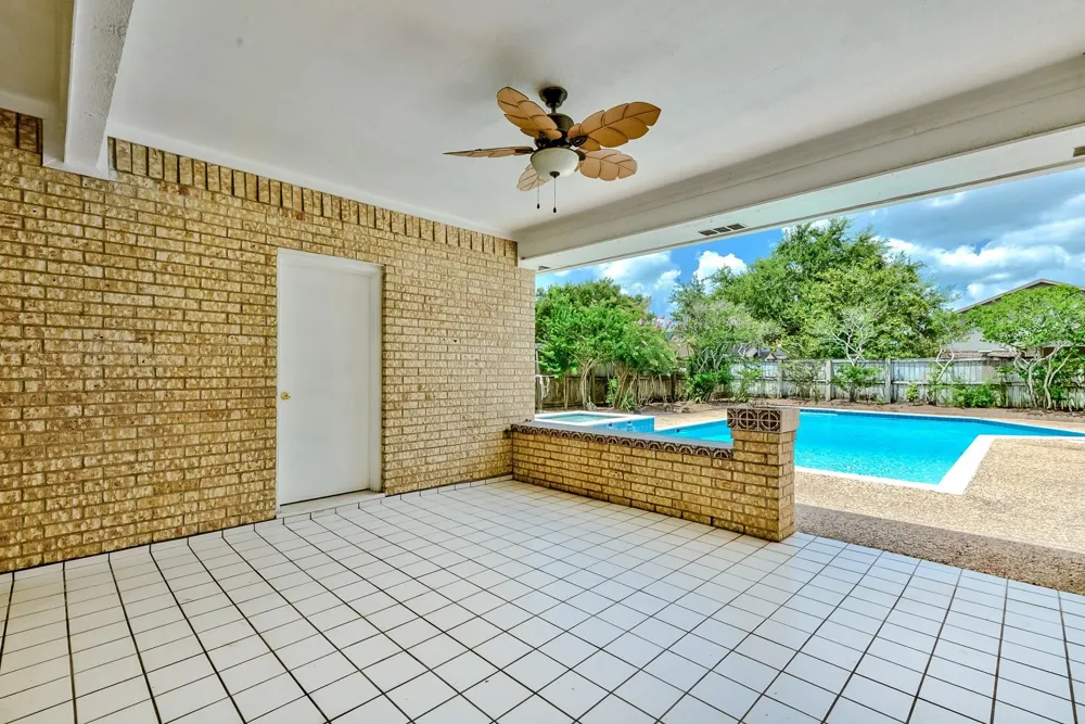 4495 Thomas Lane Beaumont, TX 77706