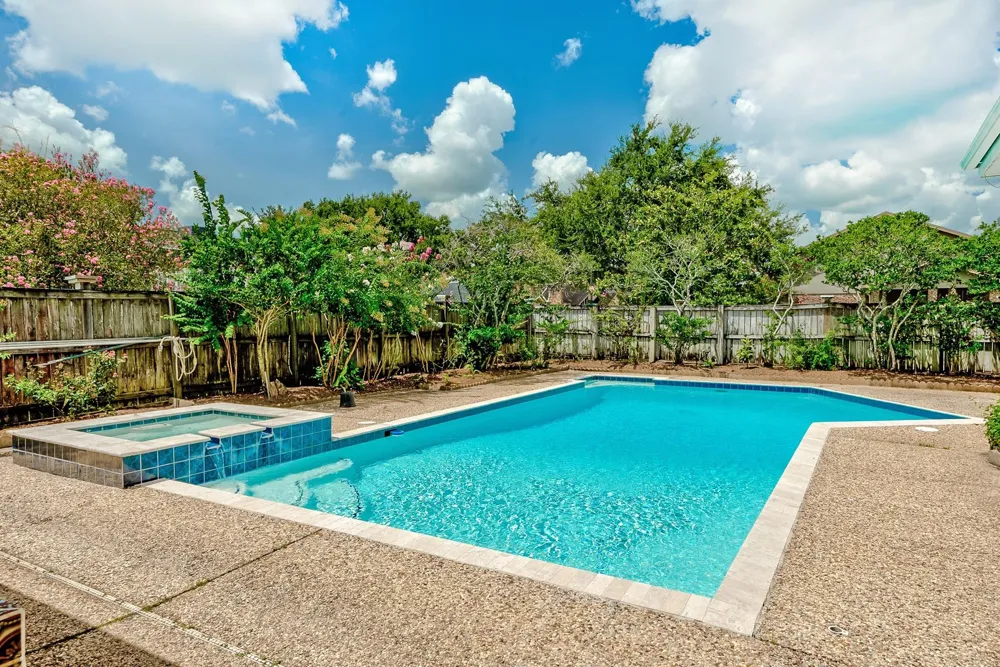 4495 Thomas Lane Beaumont, TX 77706