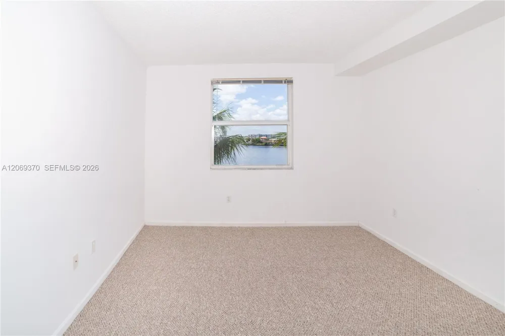 17100 Bay Rd #1407 Sunny Isles Beach, FL 33160