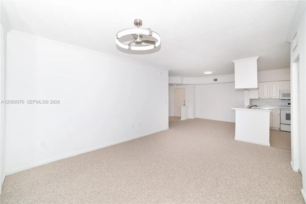 17100 Bay Rd #1407 Sunny Isles Beach, FL 33160