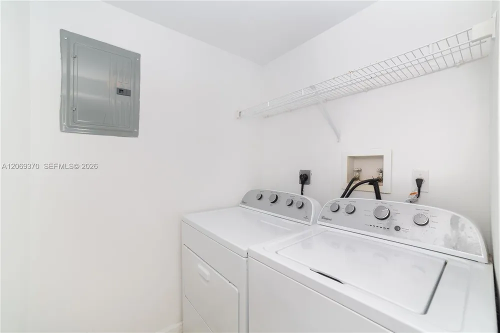 17100 Bay Rd #1407 Sunny Isles Beach, FL 33160