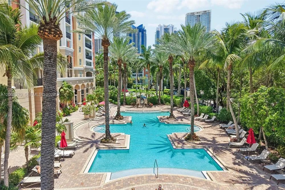 17100 Bay Rd #1407 Sunny Isles Beach, FL 33160