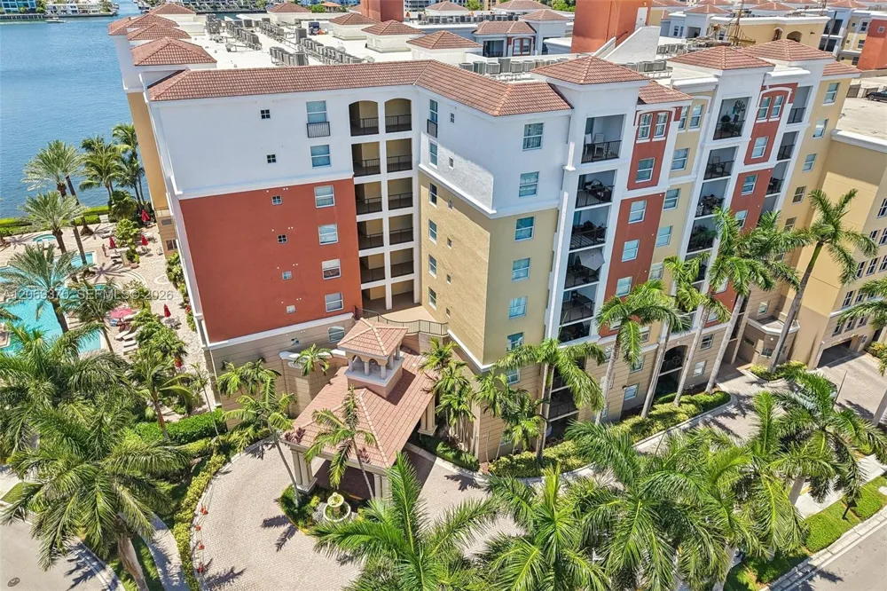 17100 Bay Rd #1407 Sunny Isles Beach, FL 33160