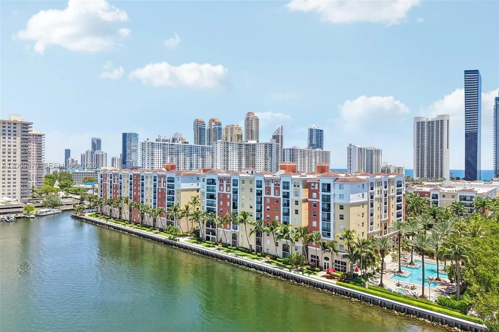 17100 Bay Rd #1407 Sunny Isles Beach, FL 33160