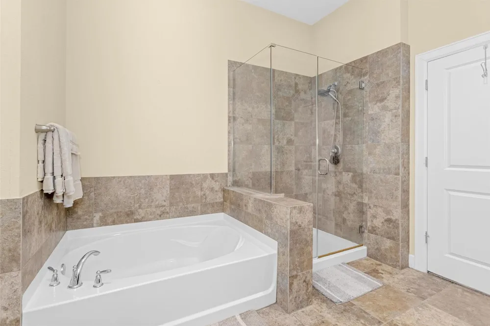 17040 W Fm 1097 Road #6103 Montgomery, TX 77356