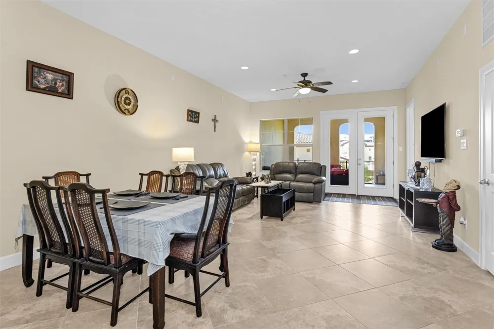17040 W Fm 1097 Road #6103 Montgomery, TX 77356