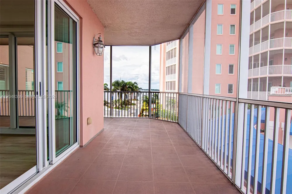 2743 1st St #406 Other City - In The State Of Florida, FL 33916