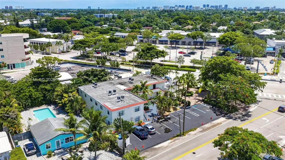 2300 NE 6th Ave #201 Wilton Manors, FL 33305